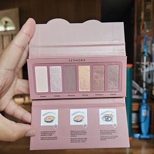 Sephora Eyeshadow Palette - Cream, Silver, Gold, Brown Tones